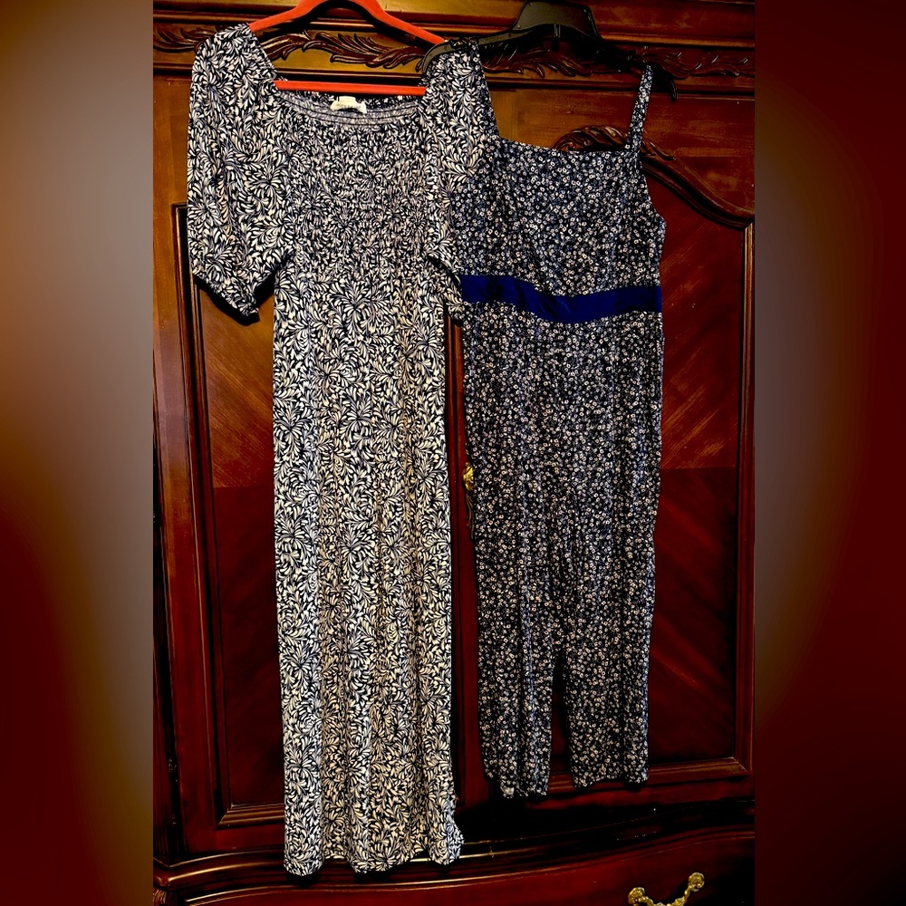 2 jumpsuits - Picture 1 of 3